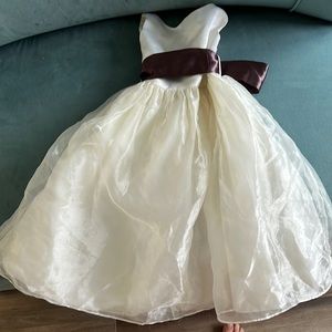 Joy kids cream formal dress size 4.